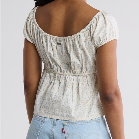 Hurley Cream Blouse - Picture 2 of 9